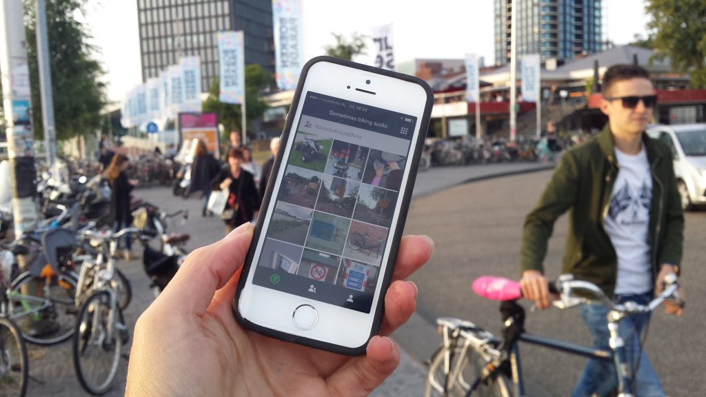 afbeelding van take to the streets